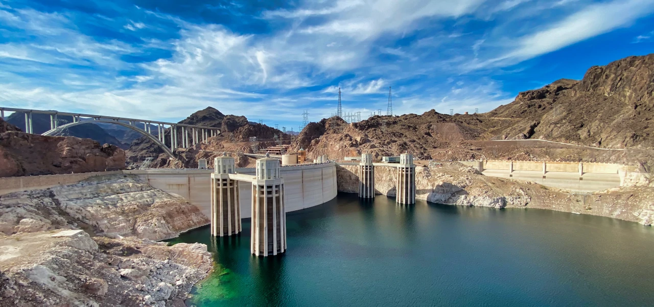 Der berühmte Hoover-Damm in Nevada